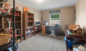 82 Harris Rd, Baxley, GA 31513