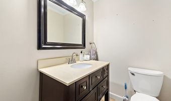 303 Lakeview Dr, Andalusia, AL 36420