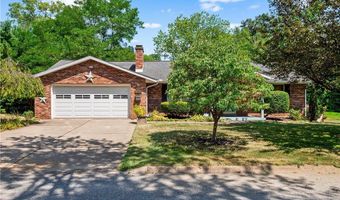 494 Angela Dr, Aliquippa, PA 15001