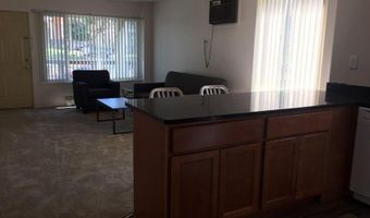 912 Oakland Ave 4, Ann Arbor, MI 48104