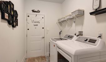 152 Edenton Dr, Barnegat, NJ 08005