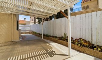 2174 Villa Sonoma Gln, Escondido, CA 92029