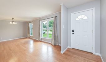 357 Novara Dr, Ballwin, MO 63021