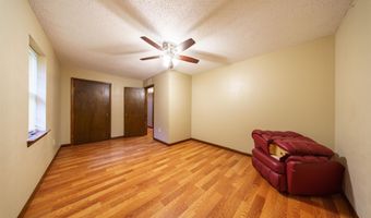 65 Oak St, Ash Flat, AR 72513