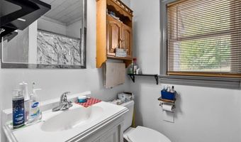 703 Eastview Dr, Asheboro, NC 27203