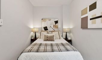 3563 6TH St NW, Washington, DC 20010