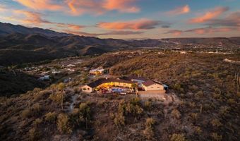 35369 S Pinnacle Pl, Black Canyon City, AZ 85324