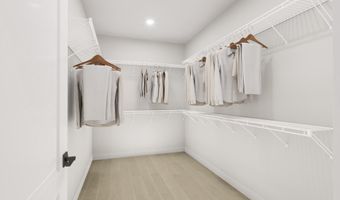 1121 FORTUNE Ter 210, Potomac, MD 20854