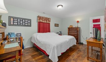 1911 Greyson Dr, Auburn, IN 46706