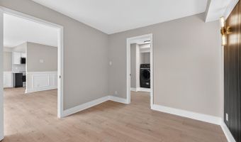 1401 N RHODES St 604, Arlington, VA 22209
