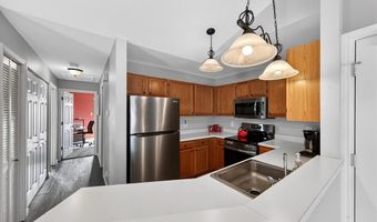 1327 Holgate Dr C, Ballwin, MO 63021