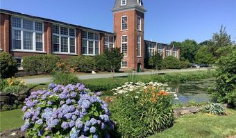 40 Web Ave 214, North Kingstown, RI 02852