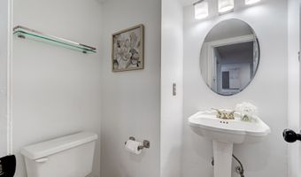 43968 BIDWELL Ct, Ashburn, VA 20147