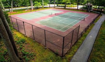 505 Tumbling Hawk 505, Acton, MA 01718