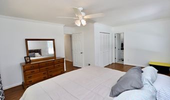 805 Mcrae Rd, Camden, SC 29020