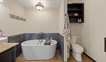 4515 E Renfro St, Alvarado, TX 76009