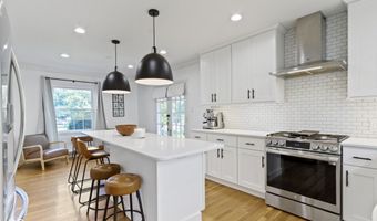 2501 Kessler Blvd E Dr, Indianapolis, IN 46220