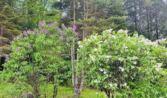 104 Juniper Ridge Rd, Brattleboro, VT 05301