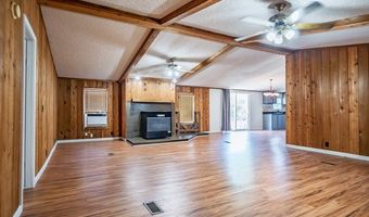 1376 Crouch Rd, Batesville, MS 38606