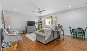 1306 Lori Lea St, Auburn, IN 46706