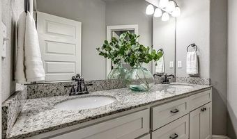 5507 Nottingham Pl, Bartlesville, OK 74006