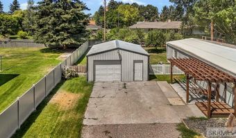 135 Parker Ave, Blackfoot, ID 83221