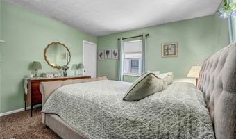 584 Stanley Rd, Akron, OH 44312