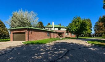625 Skyline Dr, Cody, WY 82414
