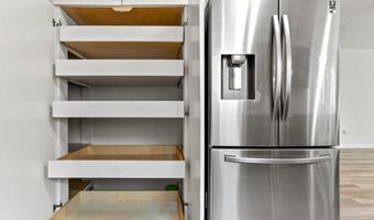 1741 SEMINOLE Rd, Atlantic Beach, FL 32233