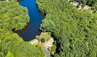 14 Dawn Ln, Coventry, RI 02816