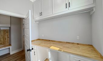 408 Lennon Ln, Brandon, MS 39047