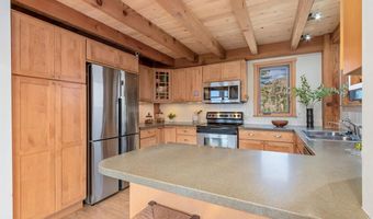 520 Isaac Ln, Bellvue, CO 80512