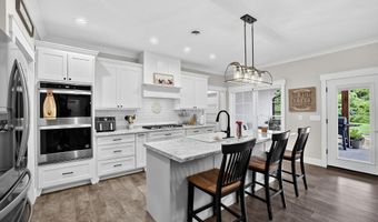 109 Bowman Rd, Albertville, AL 35950
