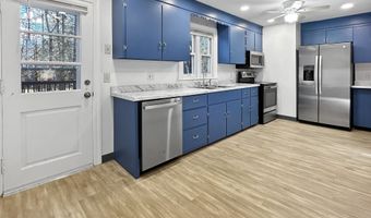 5 Chappell St, Chaplin, CT 06235