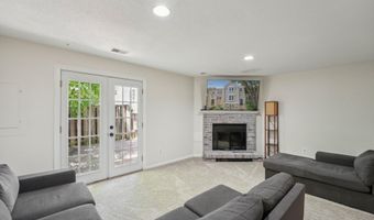 71 FENDALL Ave, Alexandria, VA 22304