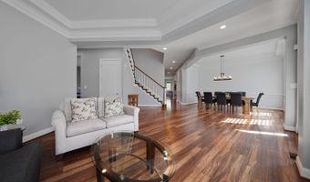 41744 IVY GLEN Ct, Ashburn, VA 20148