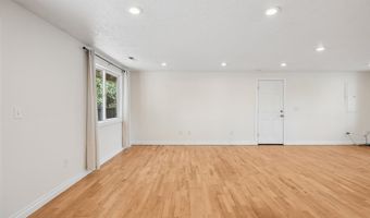 17465 SW BLANTON St, Beaverton, OR 97078