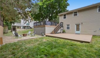 44 Highbank Ave, North Kingstown, RI 02852