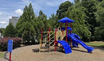 748 Wickham Ridge Rd, Apex, NC 27539