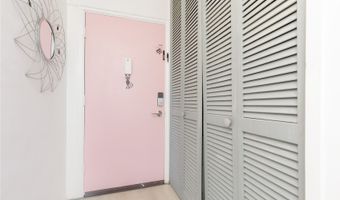 818 S King St 707, Honolulu, HI 96813