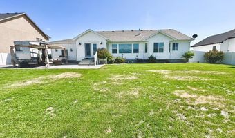 2737 Pinfire Crk, Ammon, ID 83406