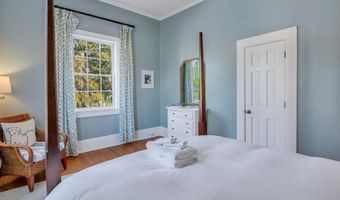 1214 King St, Beaufort, SC 29902