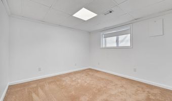 583 Davis Creek Rd, Barboursville, WV 25504