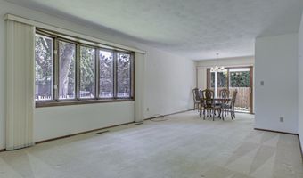 1016 E MARNIE Ln, Appleton, WI 54911