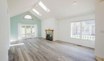 5 Kensington Pl, Albany, NY 12209