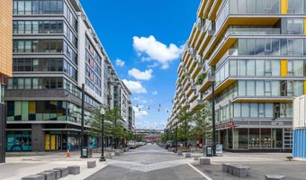 37 L St SE 803, Washington, DC 20003