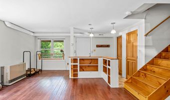 384 West St, Braintree, VT 05060