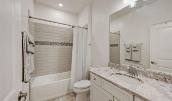 5413 WISHING ARCH Dr, Apollo Beach, FL 33572