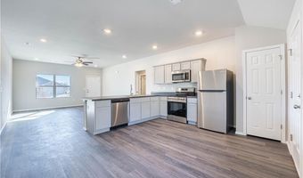 7302 SW Chestnut Hill Rd, Bentonville, AR 72713