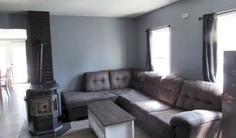 15 Summer St, Anson, ME 04958